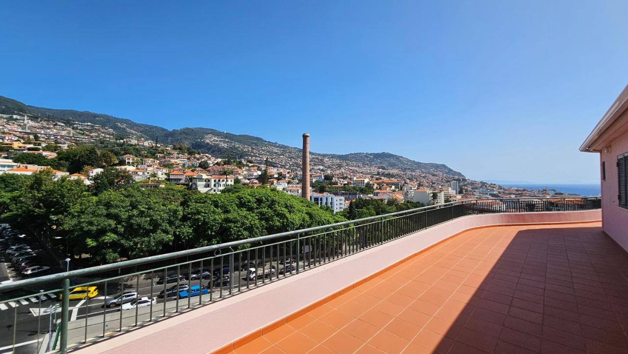 Garden And Seaview Apartment - Free Parking Funchal  Exteriér fotografie