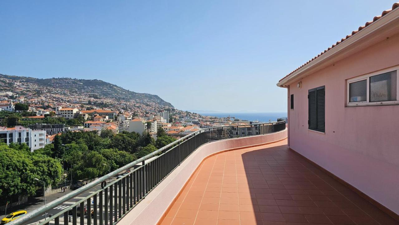 Garden And Seaview Apartment - Free Parking Funchal  Exteriér fotografie